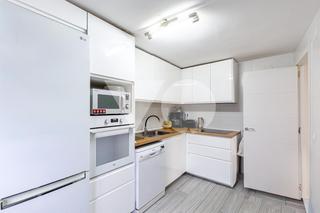 Appartement à Pueblo. Piso en venta, zona pueblo, pozuelo de alarcón, madrid
