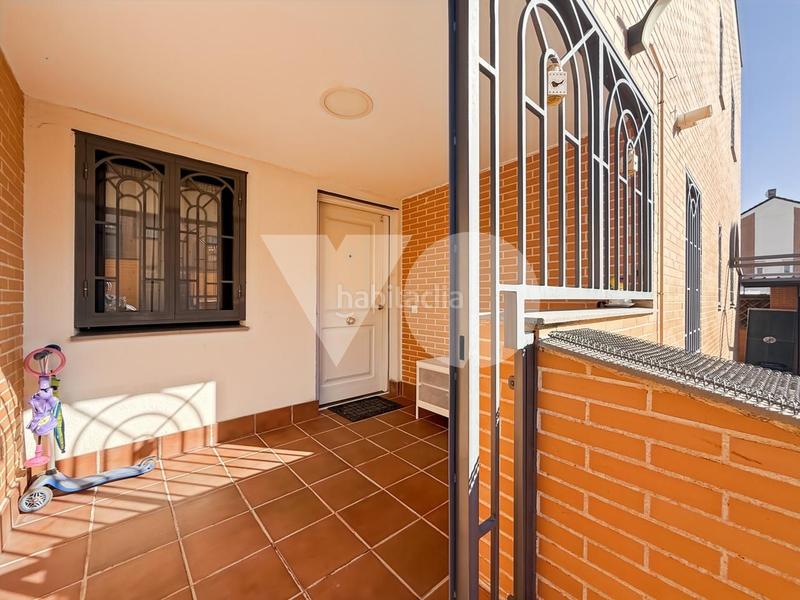 Foto 041b3dcb-c8f4-4211-a6b3-eebf6627344b. Casa adossada amb calefacció piscina a Hospital Valdemoro