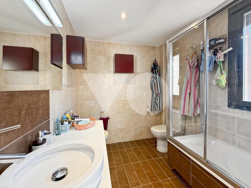 Foto 2d45c92b-52b4-40a2-895a-a8d99c69a9cc. Casa adossada amb calefacció piscina a Hospital Valdemoro