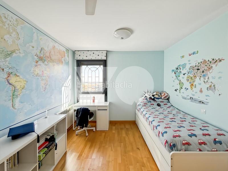 Foto 56e512f9-2fbe-442c-86a9-1104c2b559e8. Casa adossada amb calefacció piscina a Hospital Valdemoro