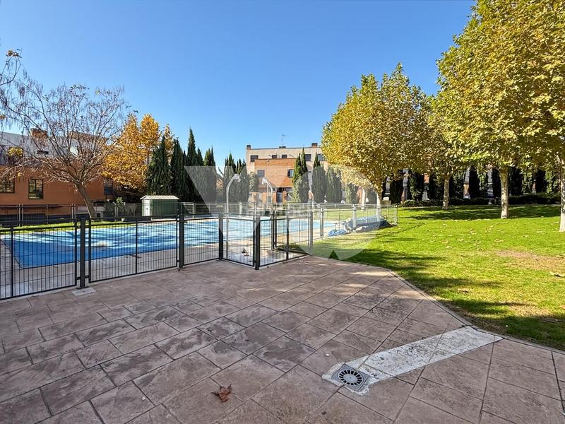 Foto 74e0e360-3c6f-48de-b8bc-d4103cebea23. Casa adossada amb calefacció piscina a Hospital Valdemoro