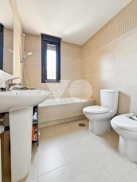 Foto e00aa1a1-fa3c-461b-aea1-a5af4bf38207. Casa adossada amb calefacció piscina a Hospital Valdemoro