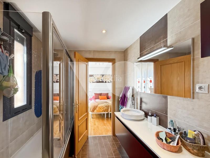 Foto f5598bac-3198-4428-93a6-42bc1c89f6a0. Casa adossada amb calefacció piscina a Hospital Valdemoro