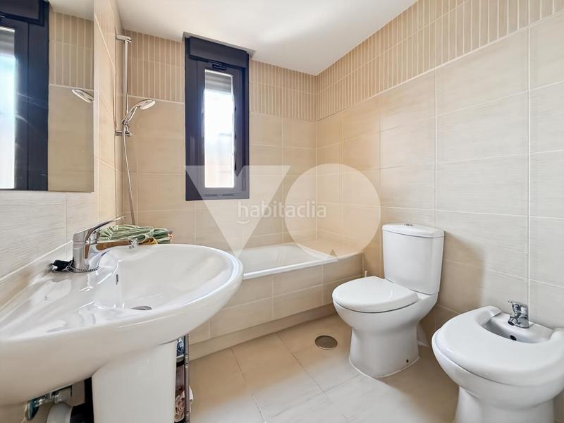 Foto ffcfad56-2e6e-4b9c-94b6-4b28c9e99578. Casa adossada amb calefacció piscina a Hospital Valdemoro