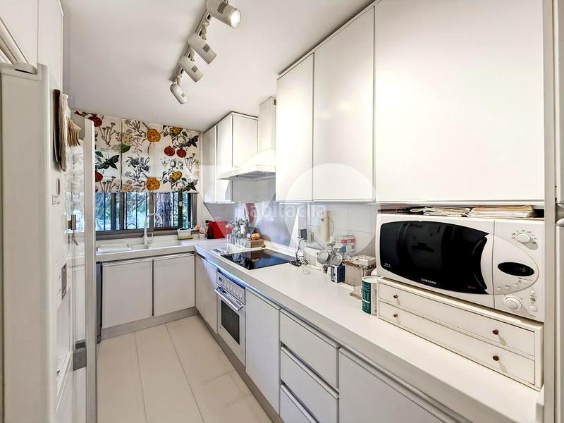 Foto e395d9fc-727a-494d-8314-3f92190b0f19. Casa adossada amb calefacció piscina a El Burgo Rozas de Madrid (Las)