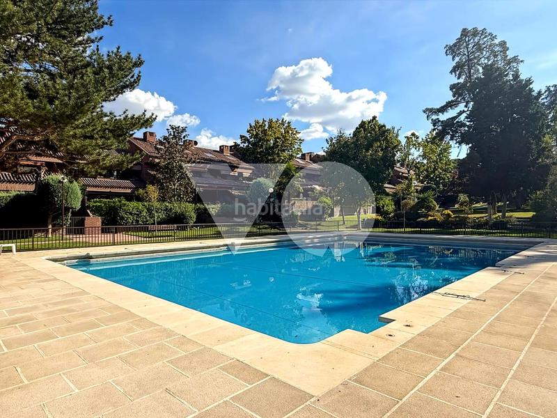 Foto f36bfd69-0fa3-40e6-b3be-e7c0b6275b99. Casa adossada amb calefacció piscina a El Burgo Rozas de Madrid (Las)