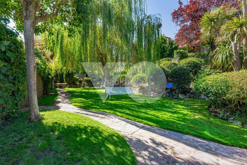 Foto 27cc0189-3c5f-4d39-a719-e98a24104ebb. Casa con riscaldamento piscina in Carretera del Plantío Majadahonda