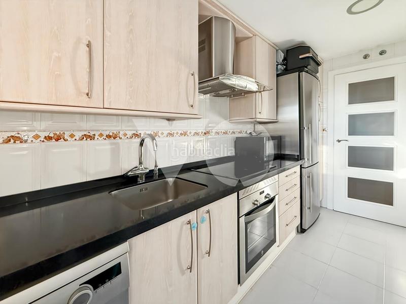 Foto 11a4625d-c8ac-4115-9456-00bf82aabad5. Dúplex amb calefacció aparcament piscina a Los Llanos-Valle Pardo Villanueva del Pardillo