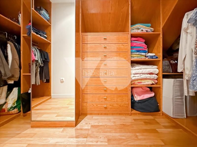 Foto 19de29eb-b536-4f73-acf1-aa0965cb137d. Dúplex amb calefacció aparcament piscina a Los Llanos-Valle Pardo Villanueva del Pardillo