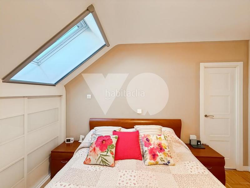 Foto 6046ee32-44ab-45ef-8299-5911463c369e. Dúplex amb calefacció aparcament piscina a Los Llanos-Valle Pardo Villanueva del Pardillo