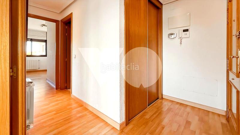 Foto 71d3b260-25f4-47f8-890e-be0cf2268ae7. Location duplex avec chauffage parking piscine dans Majadahonda