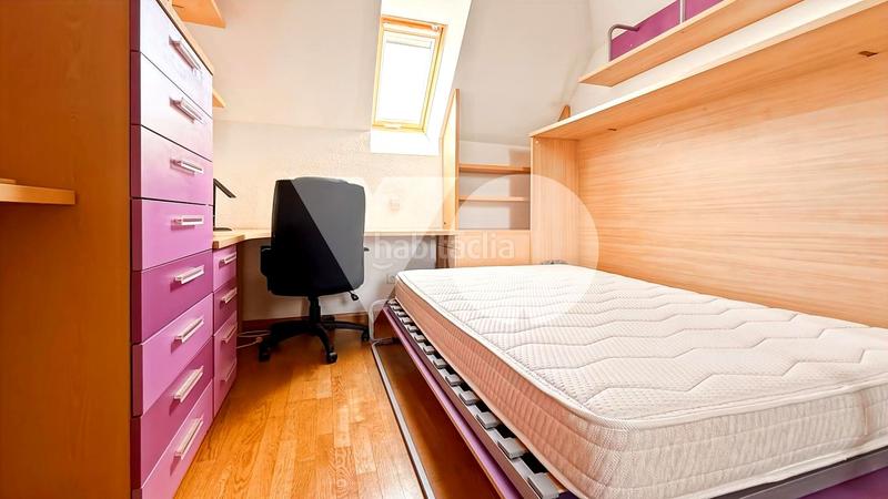 Foto ed95bbe0-3740-48f5-8969-237cb94ff84f. Location duplex avec chauffage parking piscine dans Majadahonda