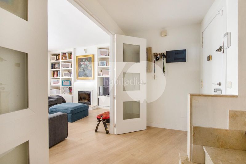 Foto 5eefe843-6bd4-4bfb-b5eb-10855f5eb19b. Dúplex amb calefacció aparcament piscina a Norte Majadahonda