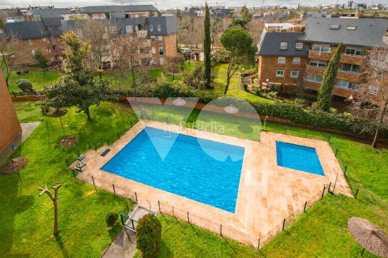 Foto ac2c66ea-dbc1-458c-b2e2-0e338bc72aa3. Dúplex amb calefacció aparcament piscina a Norte Majadahonda