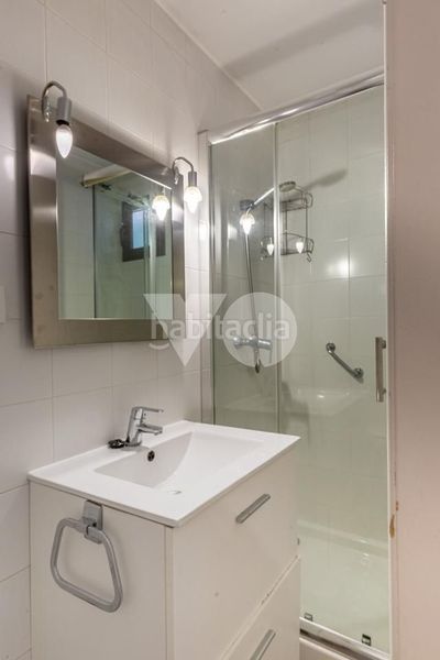 Foto 637123d3-3bd6-4ede-80da-ede88e5b13ee. Casa aparellada amb calefacció aparcament a La Florida - El Plantío Madrid