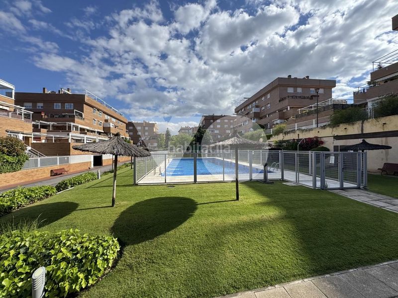 Foto aa848d05-ae7e-4378-94b8-40aa18458dbc. Dúplex amb calefacció piscina a Sector B Boadilla del Monte