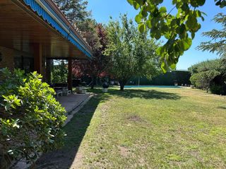 Maison à Norte. Chalet independiente en venta, zona norte, majadahonda, madrid