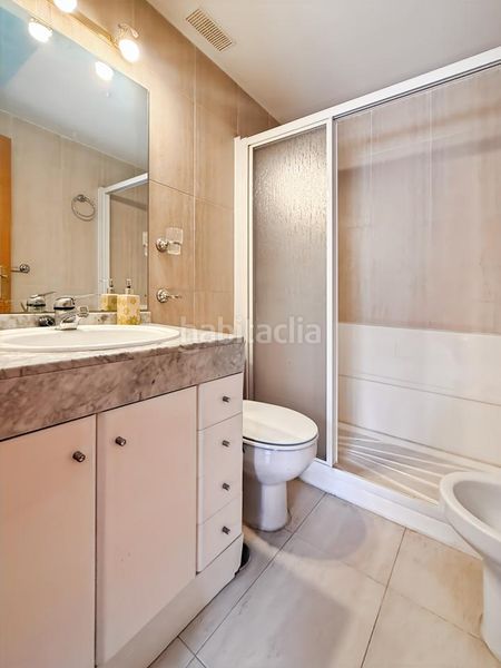 Foto 8e7166be-f7d1-4252-81bc-f98098c4a6ff. Casa adossada amb calefacció piscina a Prado de Santo Domingo Alcorcón