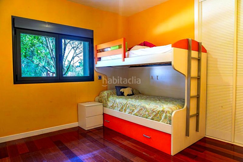 Foto 1cb5236d-ab0a-4b4c-bede-6abd157fc5a1. Casa amb calefacció aparcament piscina a El Olivar de Mirabal Boadilla del Monte