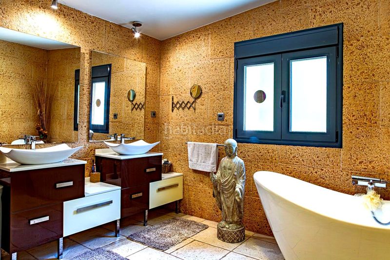 Foto 66eb7142-adcb-44b1-8c51-0c06f8291ff5. Casa amb calefacció aparcament piscina a El Olivar de Mirabal Boadilla del Monte