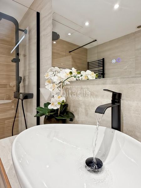 Foto c8d41f2a-b1d9-49b1-a876-68827b24492c. Planta baixa amb calefacció aparcament piscina a Boadilla del Monte