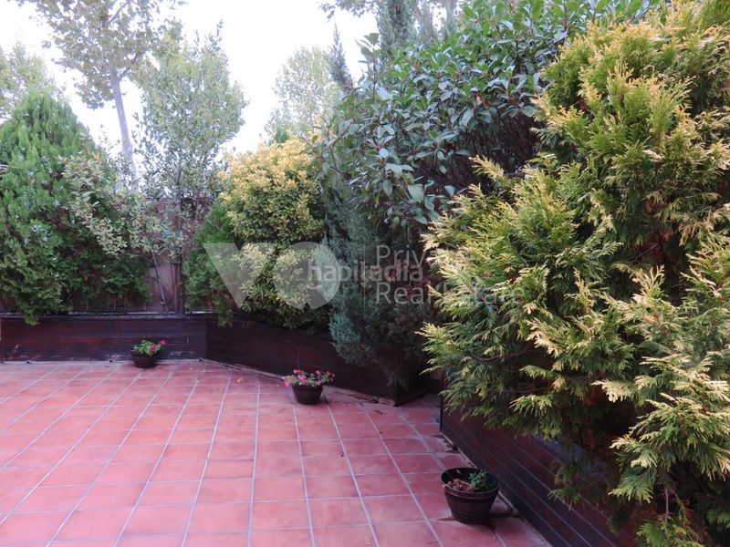 Foto a4ef6bb1-bb3e-428c-851a-0dbf6aa0c9db. Planta baixa amb calefacció piscina a Sector S Boadilla del Monte