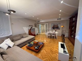 Duplex à Sector B