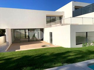 Haus in Bonanza. Chalet pareado en venta, bonanza, boadilla del monte, madrid