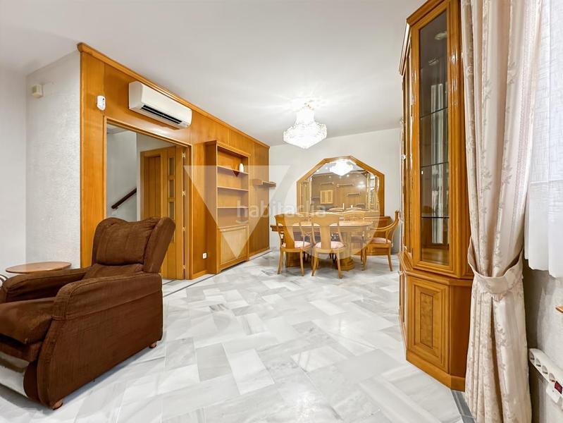 Foto 417997ba-a8b5-4b52-975b-74e877217892. Casa bifamiliare con riscaldamento parcheggio in Fresnos I y II Torrejón de Ardoz