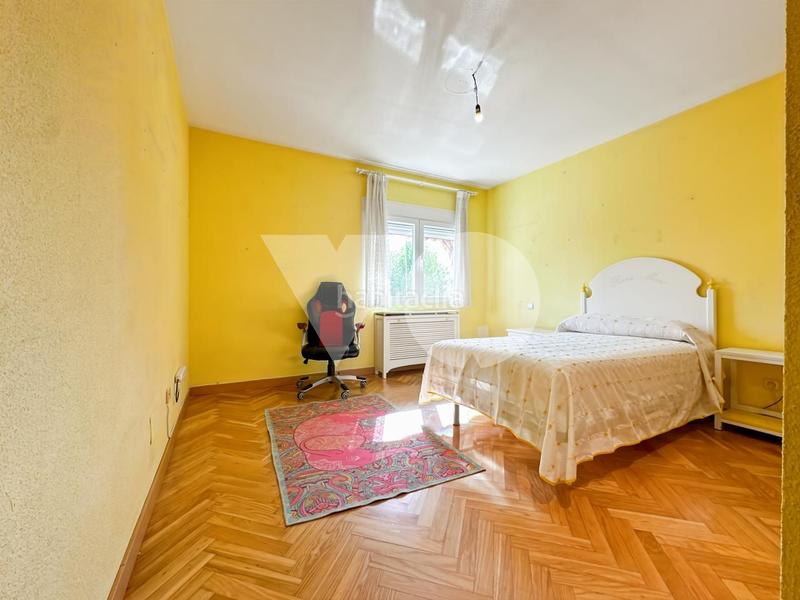 Foto e2c605dd-846a-439b-8673-95f5695d15b8. Casa bifamiliare con riscaldamento parcheggio in Fresnos I y II Torrejón de Ardoz