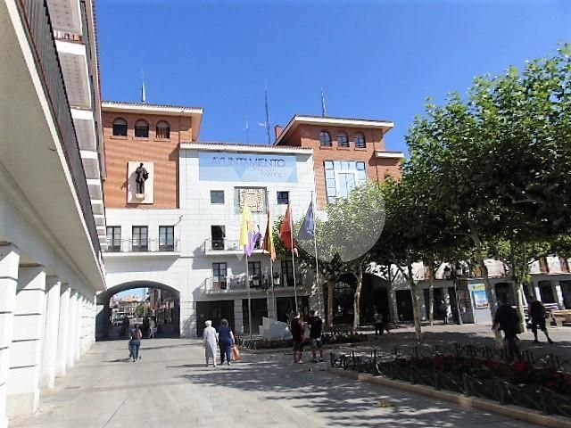 Foto 146c2236-0448-4722-aeaf-2624a086c514. Local comercial a Centro Torrejón de Ardoz