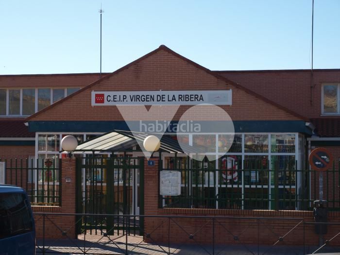 Foto 7fba6603-ace2-44c9-b3b0-5c457ee04ab3. Aparcament cotxe a Miramadrid Paracuellos de Jarama