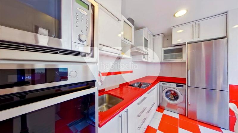 Foto 4ad84635-7309-449d-a9ad-948a1132f1d1. Piano terra con riscaldamento parcheggio in Residencial Jarama Paracuellos de Jarama