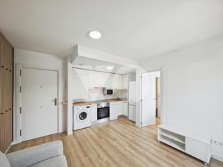 Lloguer Apartament  Camarillas. Piso en alquiler en barajas