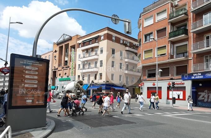 Foto 5b5a3da7-1725-4e49-b9c1-51da3fe02411. Apartament amb calefacció a Valdeacederas Madrid