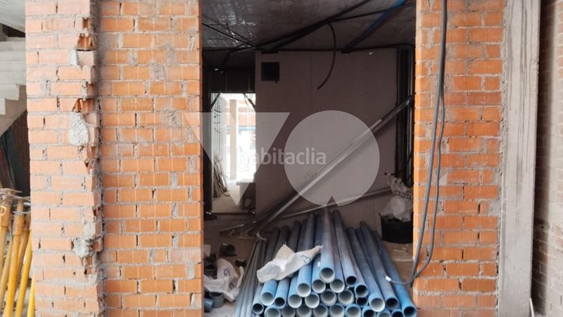 Foto fb83fd62-b324-4cc9-b03a-5a9fdcb8ec22. Apartament amb calefacció a Valdeacederas Madrid