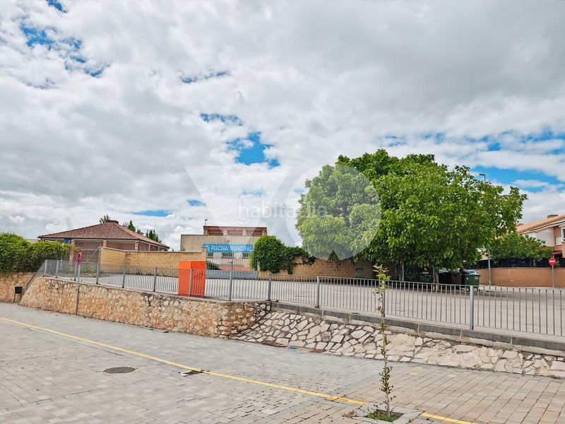 Foto 4dfbbd6e-d0aa-4885-bd96-ee6670c0d442. Casa adossada amb calefacció aparcament a Torija