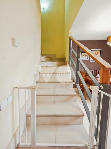 Foto b01d1ceb-29e2-4c67-a80f-4ffaf7bfa4ca. Casa adossada amb calefacció aparcament a Torija