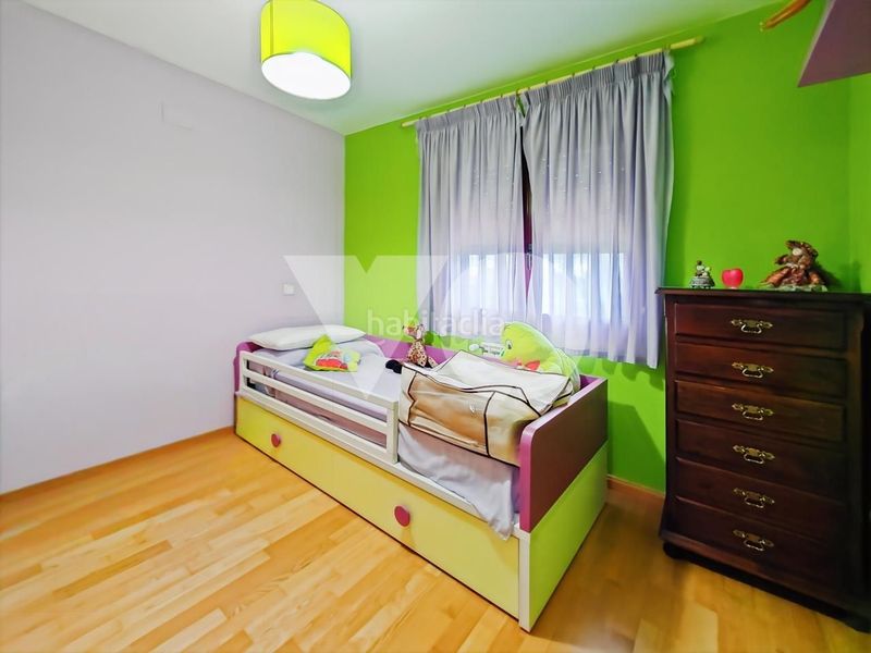 Foto bcfc2c83-0544-4e4d-8cbb-60181725e0fa. Casa adossada amb calefacció aparcament a Torija