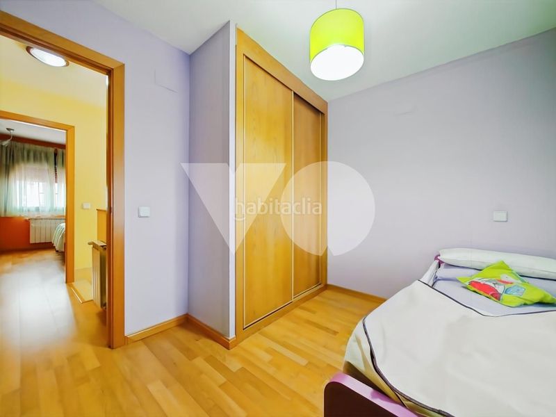 Foto cc5ebe91-3dd1-410d-a110-854168df8349. Casa adossada amb calefacció aparcament a Torija
