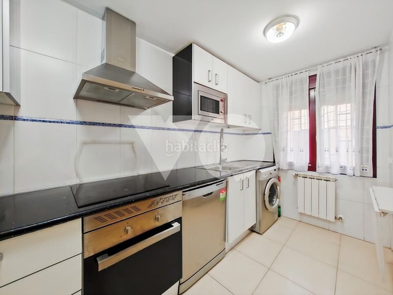 Foto dd8ba03c-b4d4-4497-be62-f3e8a85404cf. Casa adossada amb calefacció aparcament a Torija