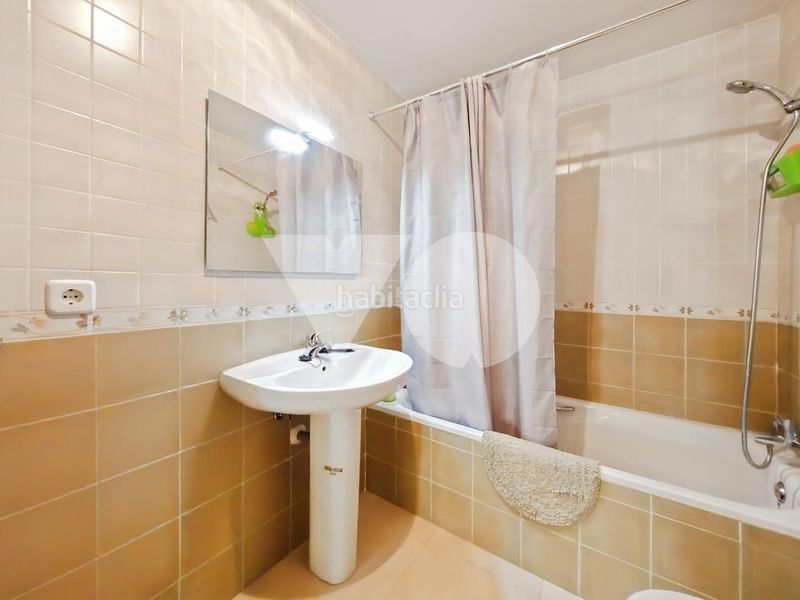 Foto ef07ff41-5677-4e69-885d-815696180ce8. Casa adossada amb calefacció aparcament a Torija