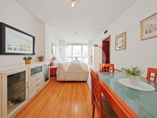 Location Appartement  De logroño. Se alquila piso en barajas