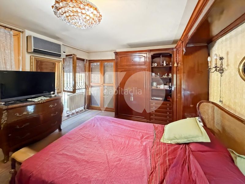 Foto cdd71696-13eb-4733-9629-fb248d13ee58. Casa amb calefacció aparcament piscina a Alameda de Osuna Madrid