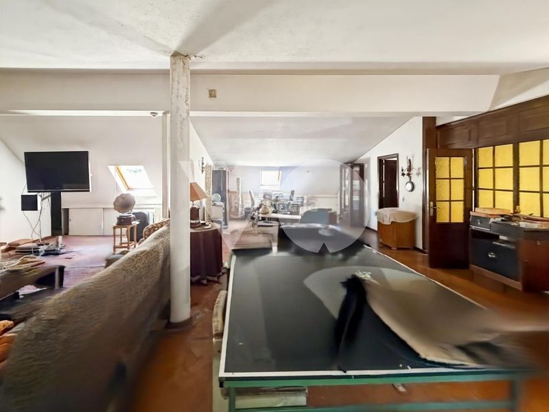 Foto f3ce5d2c-dda2-4975-aec3-5866bb0cce89. Casa amb calefacció aparcament piscina a Alameda de Osuna Madrid