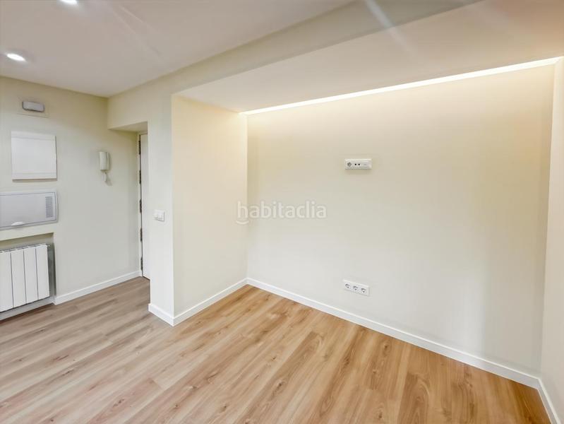 Foto 1944114a-5e59-43d3-8c1d-32cd40dcc6f7. Appartamento con riscaldamento in Vinateros Madrid