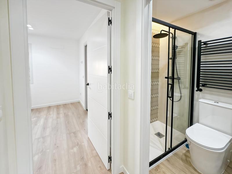 Foto 4db1d1eb-01ab-4fc2-9959-7d4fa533c3cf. Piso en Vinateros Madrid