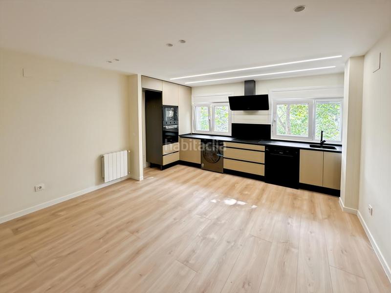 Foto 73893196-a162-4b20-b96a-4d0691300799. Piso en Vinateros Madrid