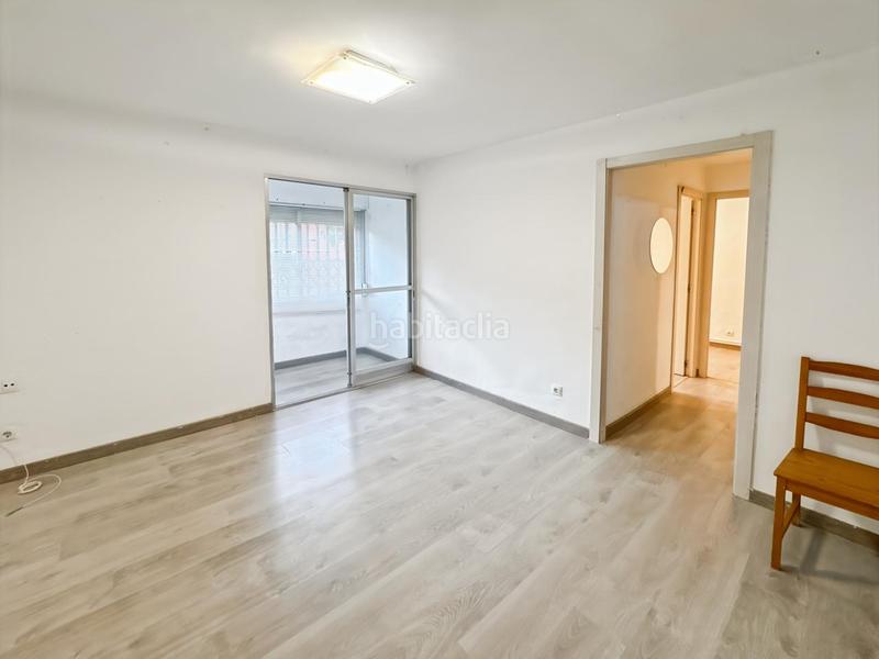 Foto 9878431e-e89e-4d38-9be0-7ce6e569dd68. Flat with heating in Media Legua Madrid