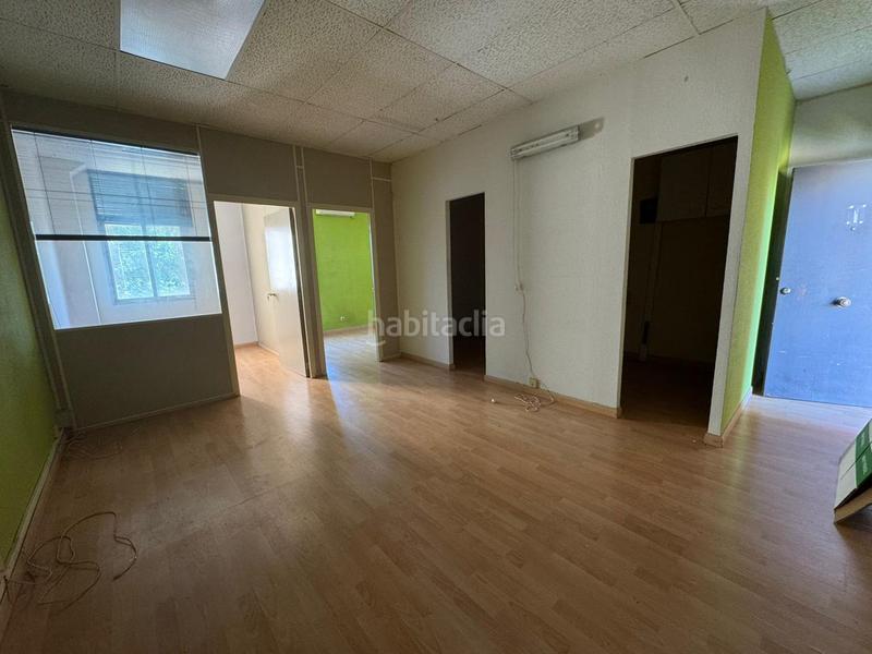 Foto 15ce765a-42ae-4337-8521-cfdaa42df2c1. Local commercial dans Pavones Madrid